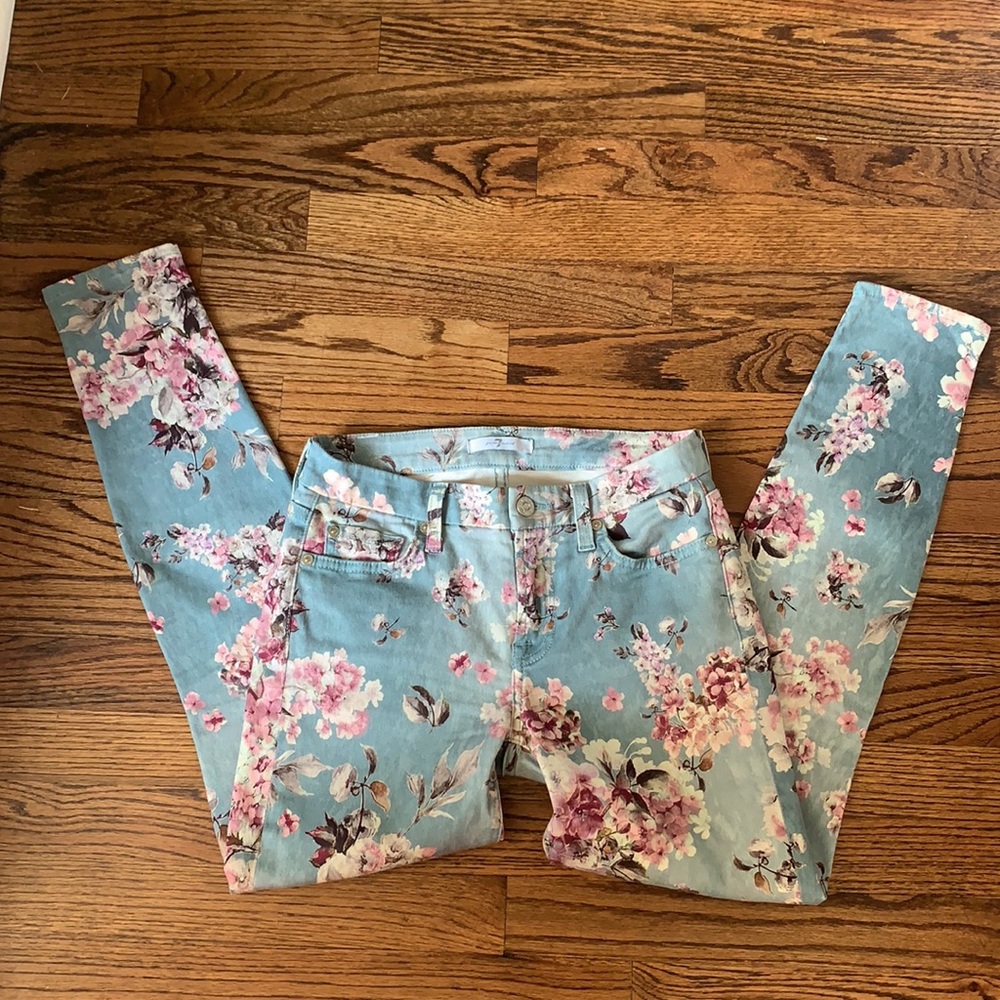 7 for All Mankind Floral Jeans. Size 26